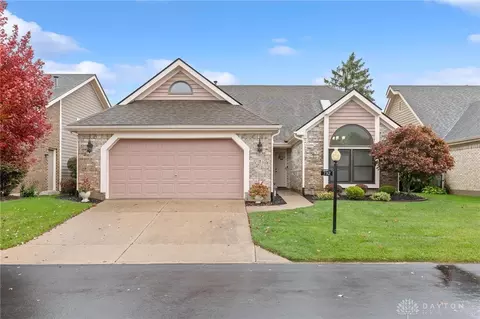 7312 Caribou Trl, Dayton, OH 45459