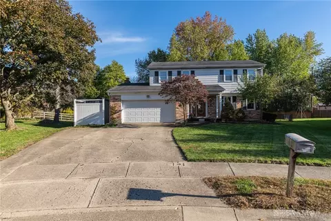 1639 Cheshire Cir, Middletown, OH 45042