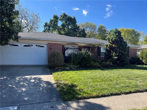 1062 Brindlestone Dr, Vandalia, OH 45377