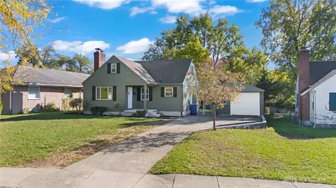 3108 Campus Dr, Dayton, OH 45406