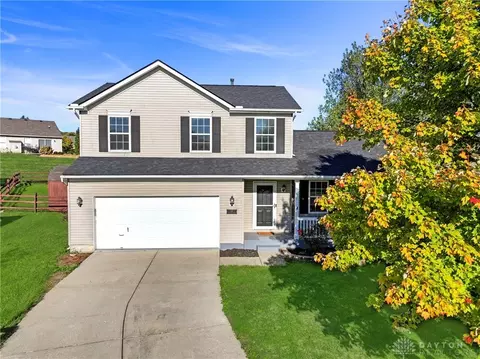 35 Pleasant Ave, Monroe, OH 45050