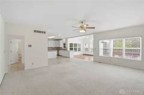 Living - 640 Springmill Dr, Springboro, OH 45066 photo 5 of 10