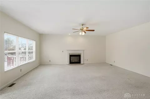 Living - 640 Springmill Dr, Springboro, OH 45066 photo 4 of 10
