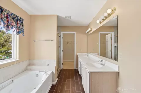 Bath - 640 Springmill Dr, Springboro, OH 45066 photo 2 of 7
