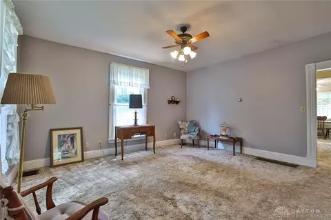 409 N Broadway St, Blanchester, OH 45107 photo 6