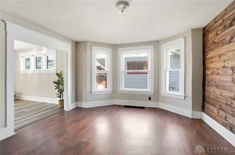 Living - 130 Wilson, Springfield, OH 45505 photo 11 of 11