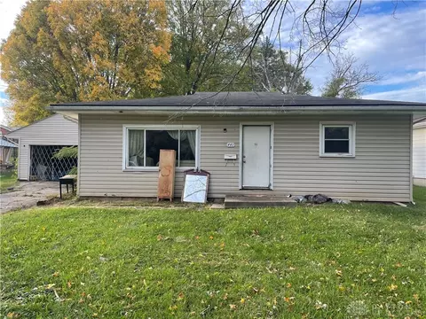 441 Sunnybrook Dr, Franklin, OH 45005