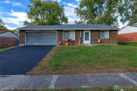 4815 Flagstone Ct, Dayton, OH 45424