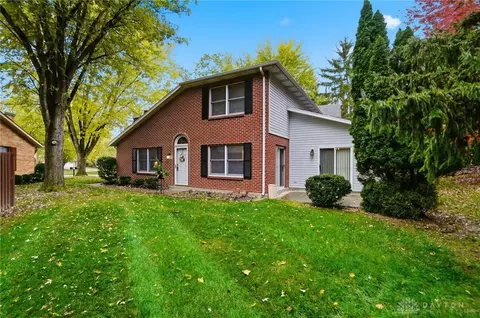 Exterior - 6374 Adams Cir, Centerville, OH 45459 photo 4 of 10
