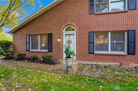 Exterior - 6374 Adams Cir, Centerville, OH 45459 photo 1 of 10