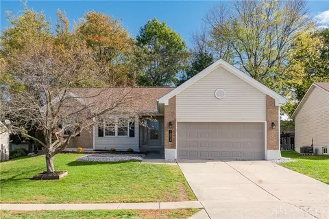 1834 Mellow Dr, Miamisburg, OH 45342