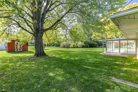 9375 Shawhan Dr, Centerville, OH 45458 photo 25