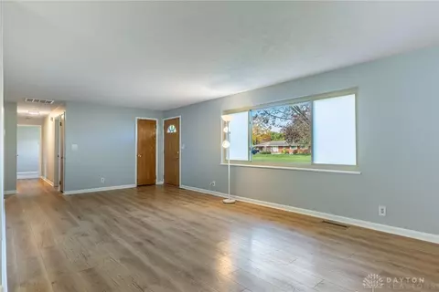 9375 Shawhan Dr, Centerville, OH 45458 photo 4