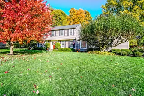 1223 Green Timber Trl, Washington Township, OH 45458