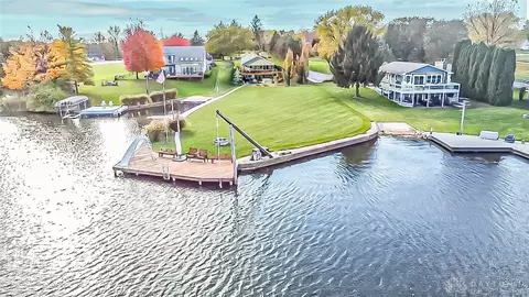 314 Lakengren Dr, Eaton, OH 45320