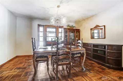 Dining - 709 Shrine Rd, Springfield, OH 45504 photo 1 of 5
