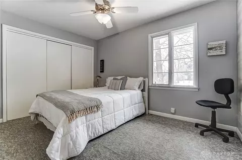 Bedroom - 709 Shrine Rd, Springfield, OH 45504 photo 4 of 9