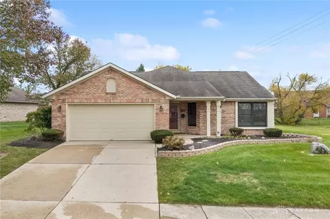 1734 Rosina Dr, Miamisburg, OH 45342