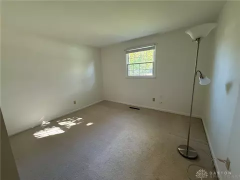 255 Gershwin Dr, Centerville, OH 45458 photo 18
