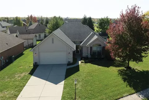 1532 Rockleigh Rd, Dayton, OH 45458