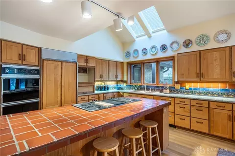 Kitchen - 4951 Walnut Walk, Kettering, OH 45429 photo 4 of 7