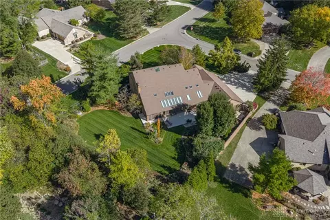 View/Area - 4951 Walnut Walk, Kettering, OH 45429 photo 5 of 7