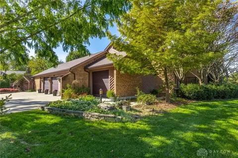 Exterior - 4951 Walnut Walk, Kettering, OH 45429 photo 2 of 15