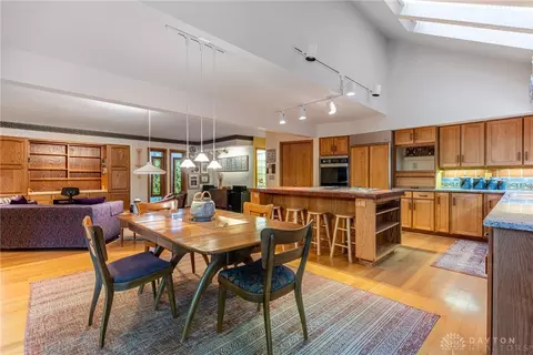 Dining - 4951 Walnut Walk, Kettering, OH 45429 photo 2 of 2