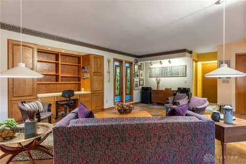 Living - 4951 Walnut Walk, Kettering, OH 45429 photo 5 of 6
