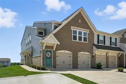 117 Old Pond Rd, Springboro, OH 45066