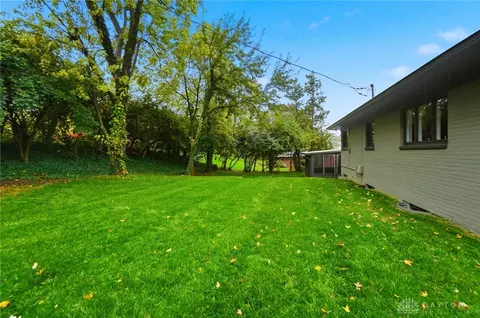 4241 Schrubb Dr, Kettering, OH 45429 photo 66