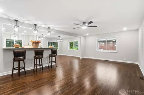4241 Schrubb Dr, Kettering, OH 45429 photo 7