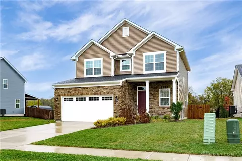 1764 Highlander Dr, Xenia, OH 45385