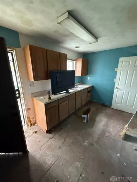 Other - 129 E Mclaughlin Ave, Fairborn, OH 45324 photo 2 of 9