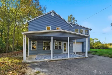 8946 Old Dayton Rd, Dayton, OH 45417