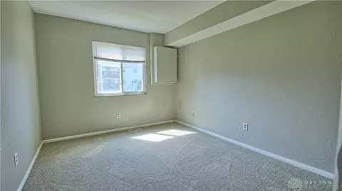 5685 Coach Dr #D, Dayton, OH 45440 photo 19