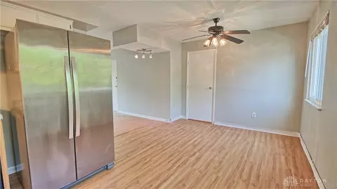 5685 Coach Dr #D, Dayton, OH 45440 photo 12