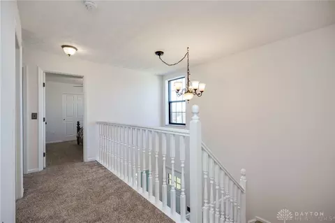 Entry Way - 20 Cinnamon Ct, Springboro, OH 45066 photo 4 of 5