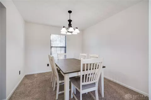 Dining - 20 Cinnamon Ct, Springboro, OH 45066 photo 1 of 2