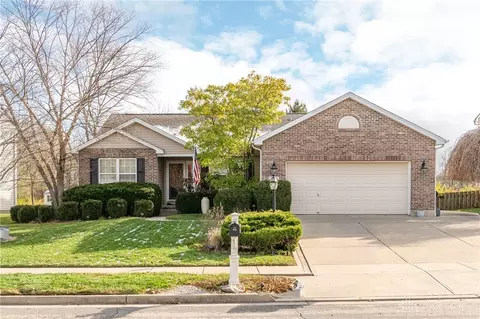 480 Chapelgate Dr, Fairborn, OH 45324