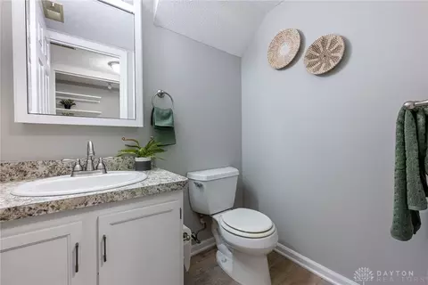 2014 Foxknoll Dr, Centerville, OH 45458 photo 18