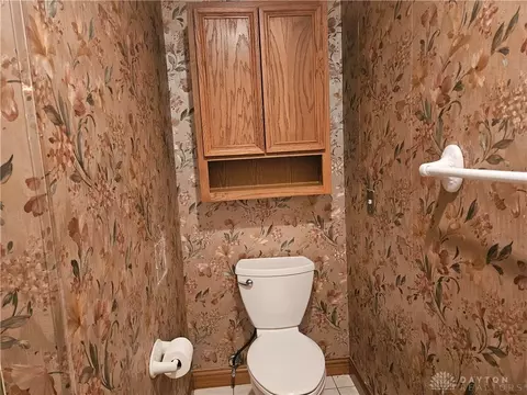 1707 Berwick Dr, Springfield, OH 45503 photo 10