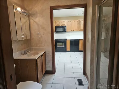 1707 Berwick Dr, Springfield, OH 45503 photo 13