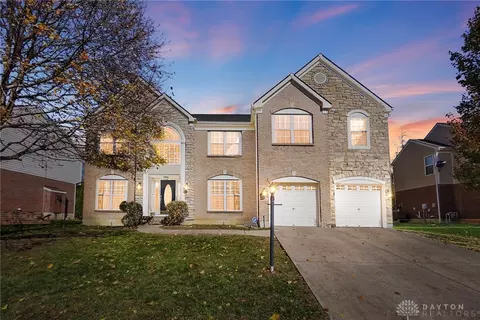 2585 Hingham Ln, Dayton, OH 45459 photo 1