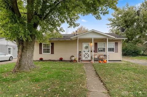 509 Antrim Rd, Xenia, OH 45385