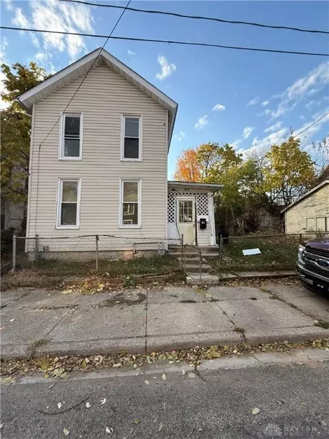 513 Homeview Ave, Springfield, OH 45505