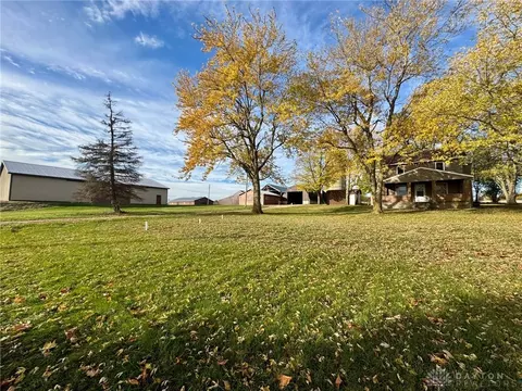 8290 Coletown Lightsville Rd, Greenville, OH 45331
