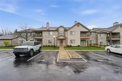 1780 Piper Ln #206, Dayton, OH 45440