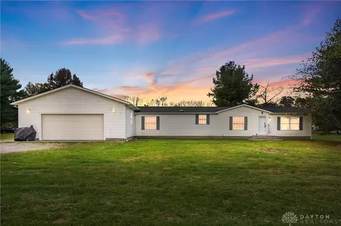 2723 Gano Rd, Wilmington, OH 45177