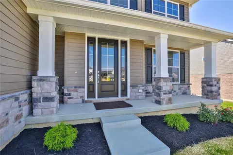 203 Shyla Ct, Monroe, OH 45050 photo 2